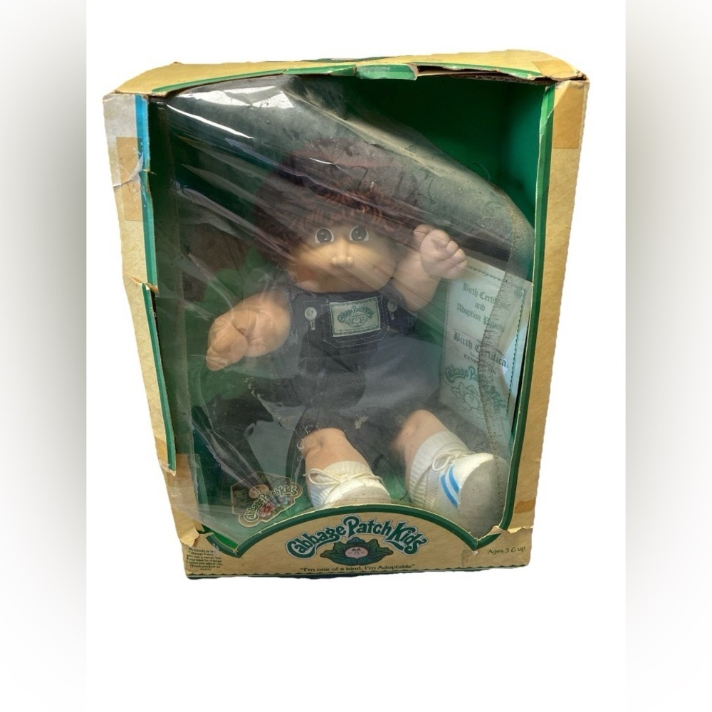 Vintage 1985 Cabbage Patch Kids Doll Coleco KENRICK VIN New In Box